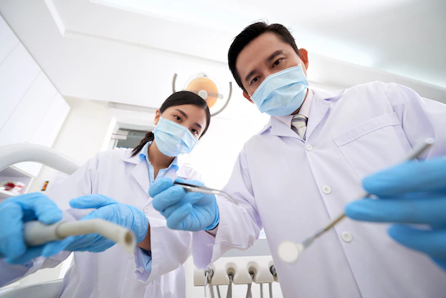 Especialistas em implantes dentais em Eunápolis